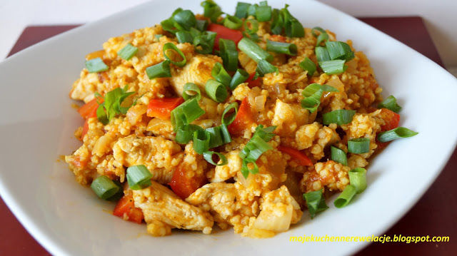 Zdjęcia Kurczak curry z warzywami i kaszą jaglaną